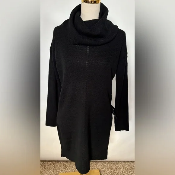 NEW w/Tags Lulu's Tea Reader Black Sweater Dress Women's Size Small or Medium - Picture 2 of 8